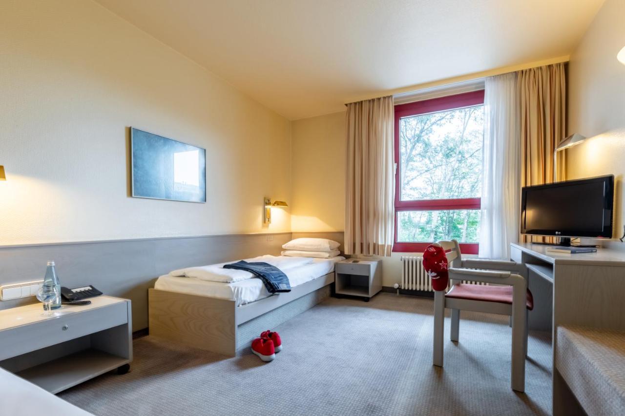 Hotel Baden-Baden Esterno foto