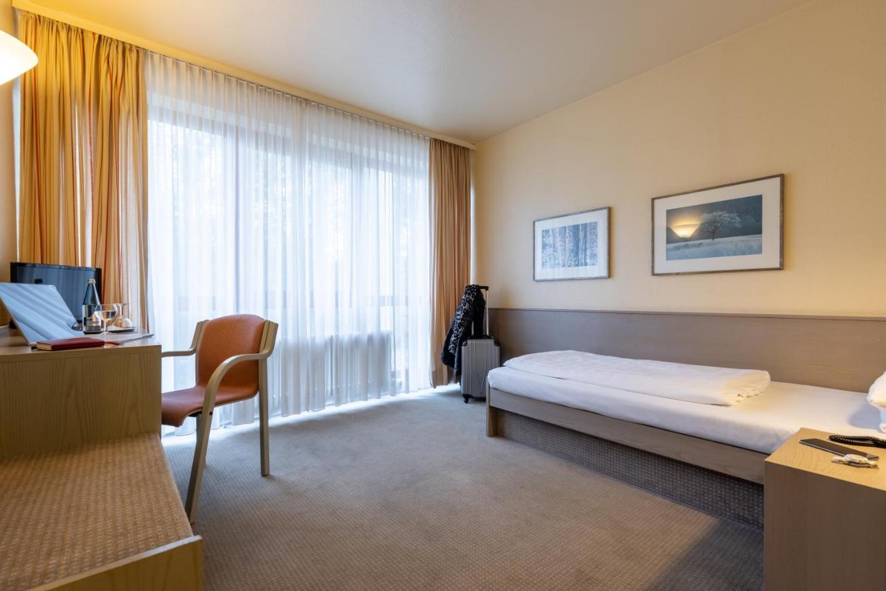 Hotel Baden-Baden Esterno foto