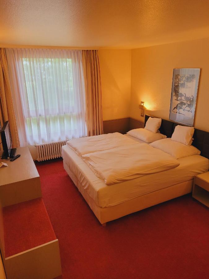 Hotel Baden-Baden Esterno foto